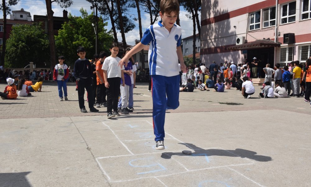 Yenişehirli Çocuklar Çok Şanslı