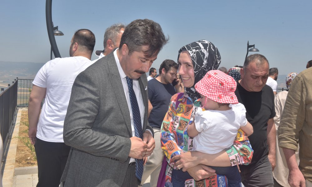 Subaşı TOKİ'de Anahtarlar Teslim Edildi