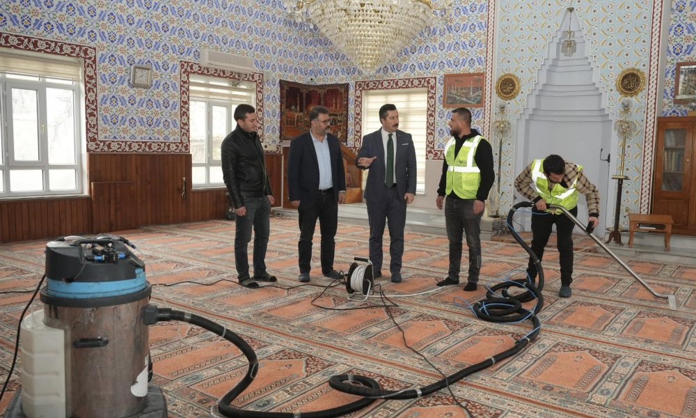 YENİŞEHİR’DE CAMİLER ÜÇ AYLARA HAZIRLANIYOR