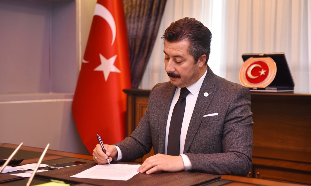 TARİHE ALTIN HARFLERLE YAZILAN ZAFER